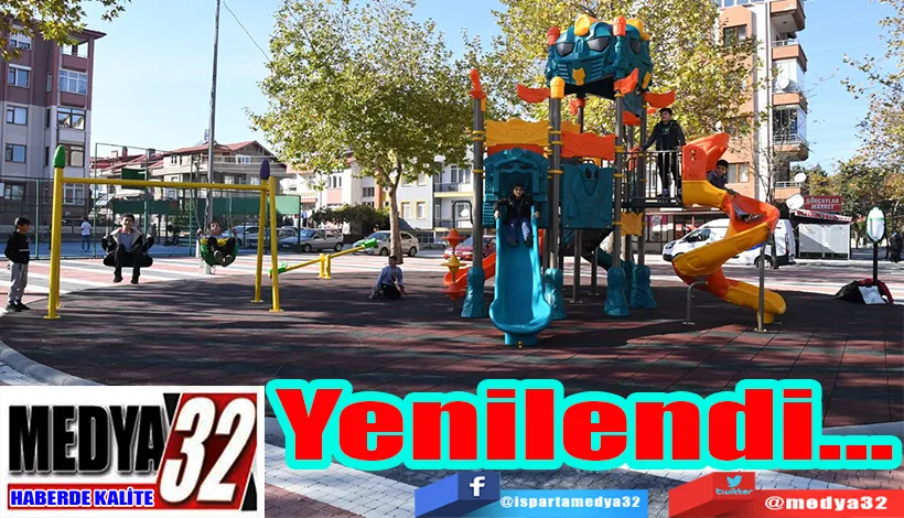 Halife Sultan Mahallesi Meydanlığı Ve Oyun Parkı;  Yenilendi 