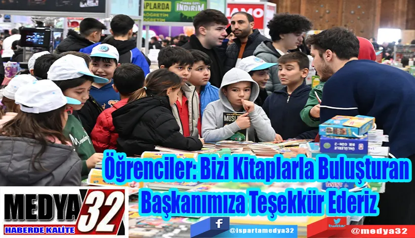 Öğrenciler: Bizi Kitaplarla Buluşturan  Başkanımıza Teşekkür Ederiz 