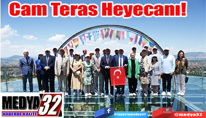 Cam Teras Heyecanı! 