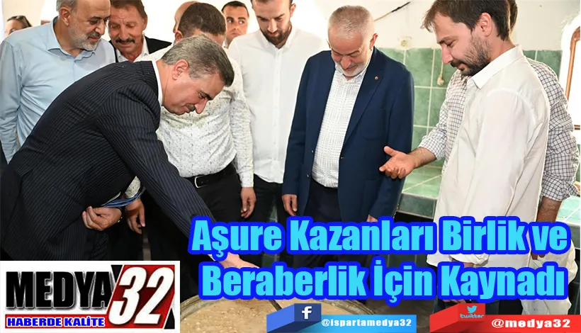 Aşure Kazanları Birlik ve  Beraberlik İçin Kaynadı