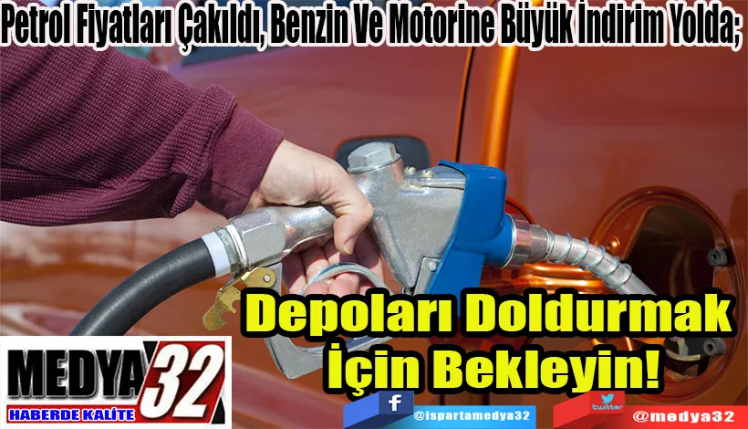 Petrol Fiyatları Çakıldı, Benzin Ve Motorine Büyük İndirim Yolda Depoları Doldurmak İçin Bekleyin!