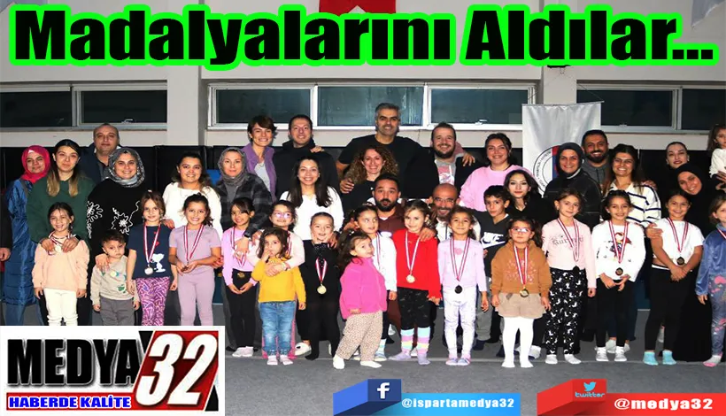 Madalyalarını Aldılar…