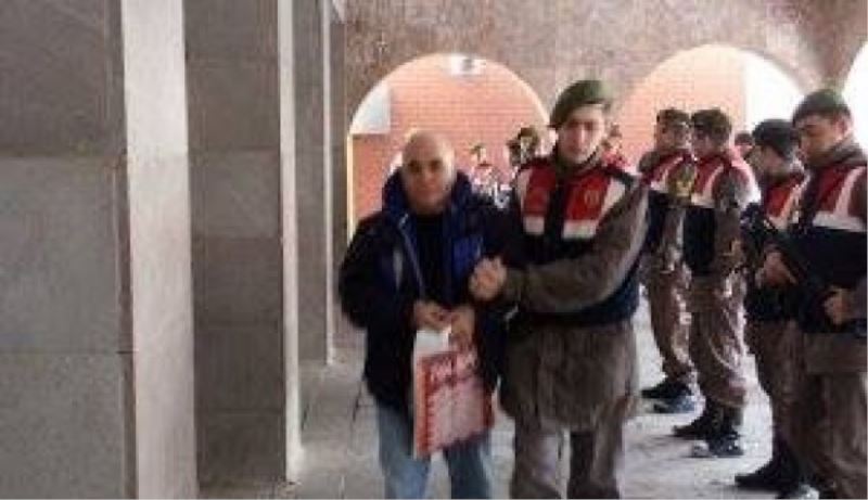 130 sanıklı FETÖ davasında duruşma başlıyor