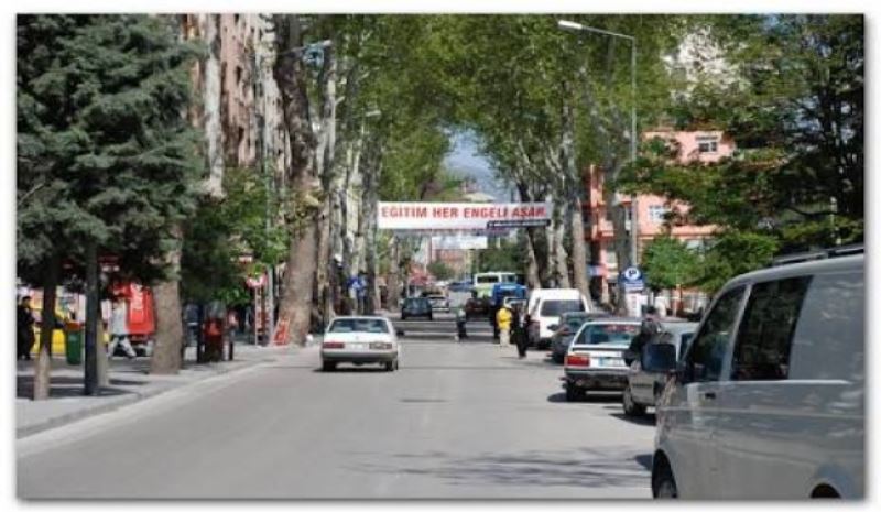 6 Mart Caddesi trafiğe kapatılıyor!