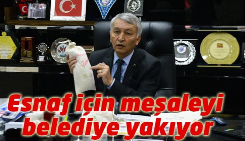 Esnaf için meşaleyi belediye yakıyor