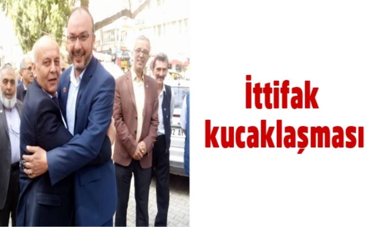 İttifak kucaklaşması